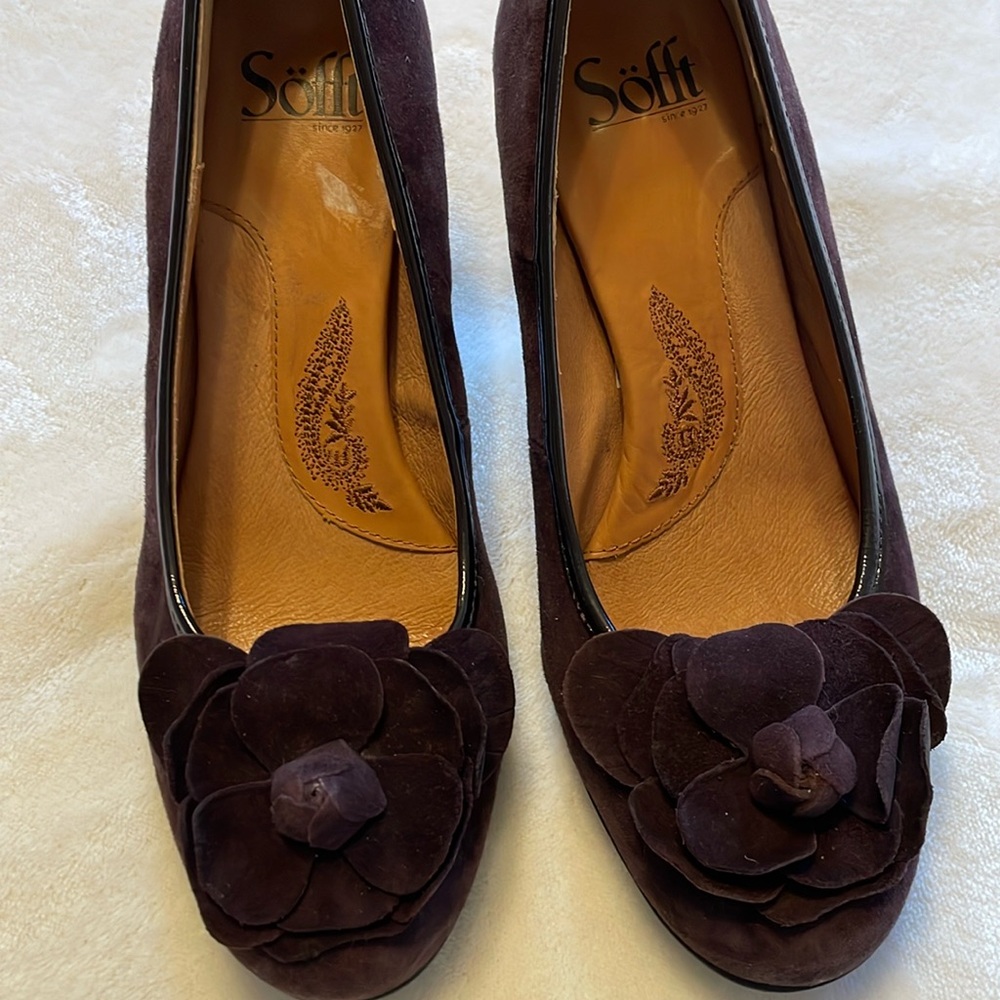 Sofft leather pumps